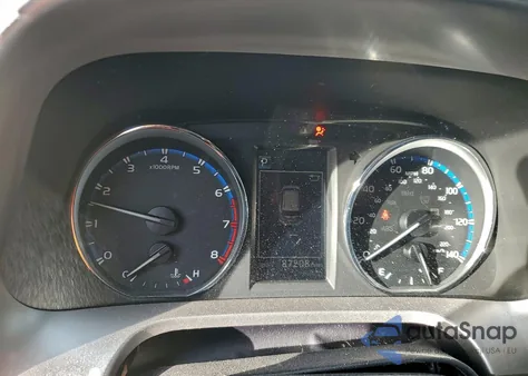 2018 Toyota Rav4 Limited z USA, uszkodzony, nr VIN JTMDFREV2JJ185768